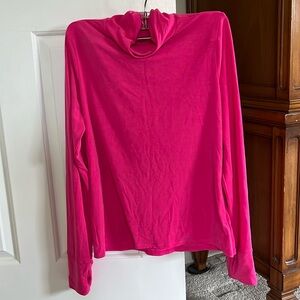 Lightweight athletic turtleneck from Gap